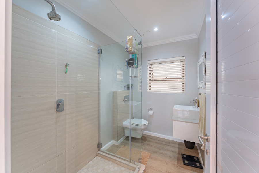 4 Bedroom Property for Sale in St Francis On Sea Eastern Cape